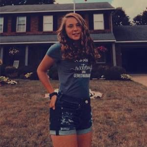 Meet your Posher, Amanda